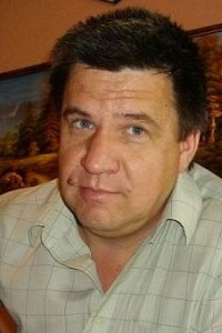 Виктор Артамонов