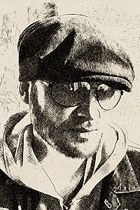 Роман Попов