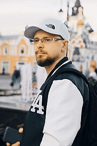 Дмитрий Попов